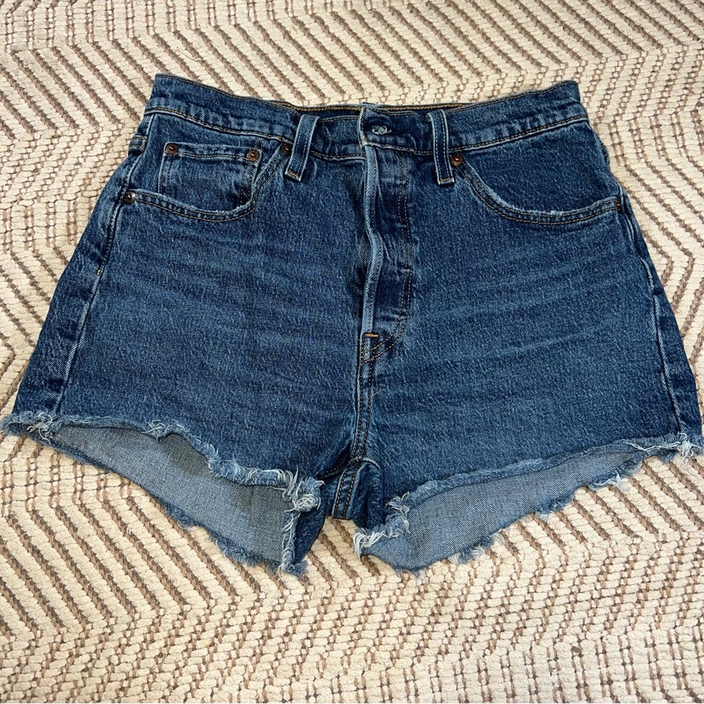 Levi's 501 cut off shorts Size 29